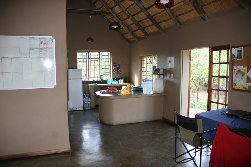 AIFS-Freiwilligenarbeit-swasiland-eswatinin-savannah-conservation-camp-küche
