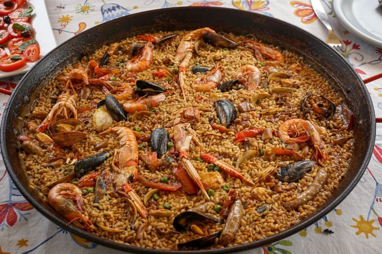 Paella essen in Spanien