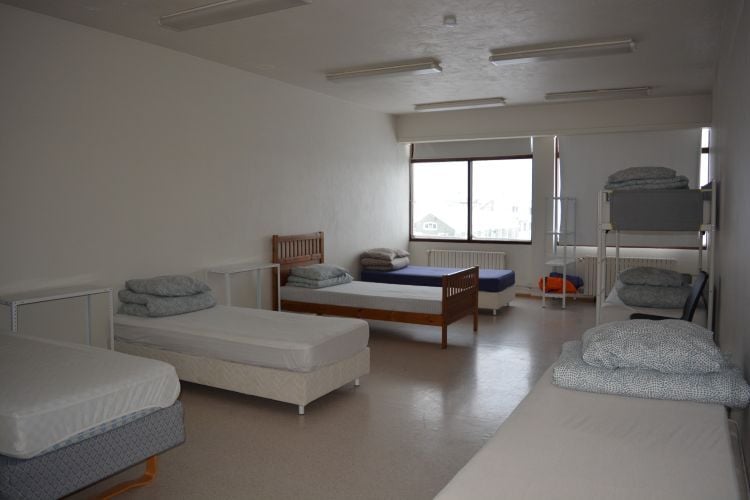 Betten in der Unterkunft beim Freiwilligenprojekt Forest and Beach in Island mit AIFS