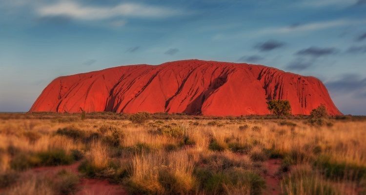 aifs-australien-Uluru-Sonnenuntergang