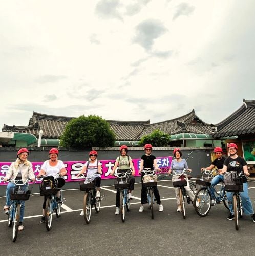 Fahrradtour bei der Gruppenreise durch Südkorea mit AIFS