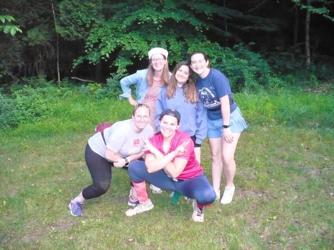 Hannahs Team bei Camp America im Girls Scout Camp Molly Lauman mit AIFS