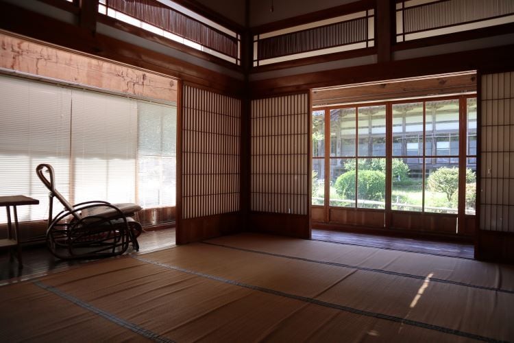 Innenbereich beim Freiwilligenprojekt Community Work und Umweltschutz in Japan mit AIFS