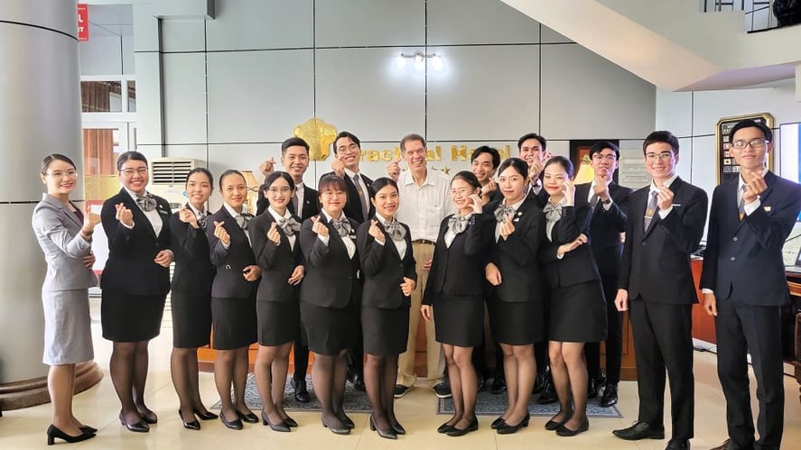 Hotelauszubildende beim Freiwilligenprojekt English Teaching in Vietnam