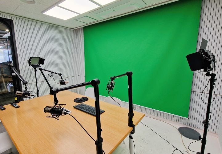 Filmraum der Hanyang University beim Auslandssemester in Südkorea mit AIFS