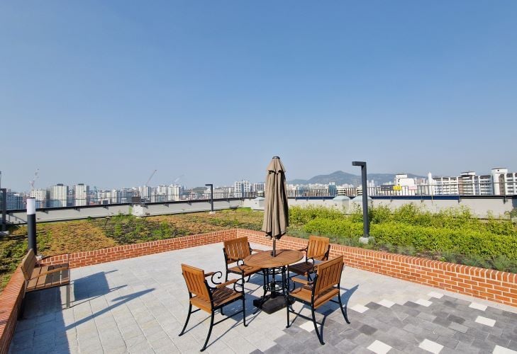 Terrasse beim Auslandssemester in Südkorea mit AIFS