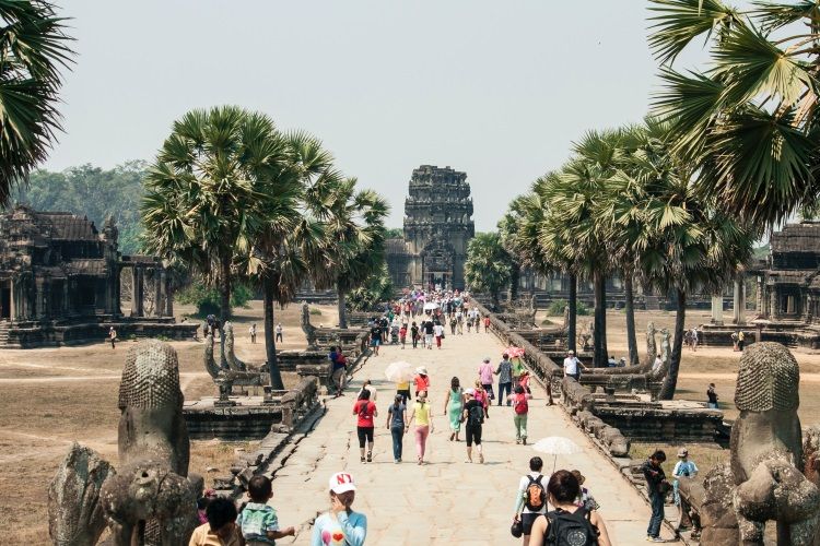 Touristen am Angkor Wat