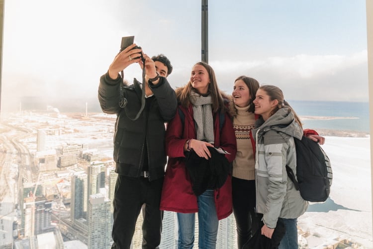 Viel unternehmen hilft gegen Heimweh