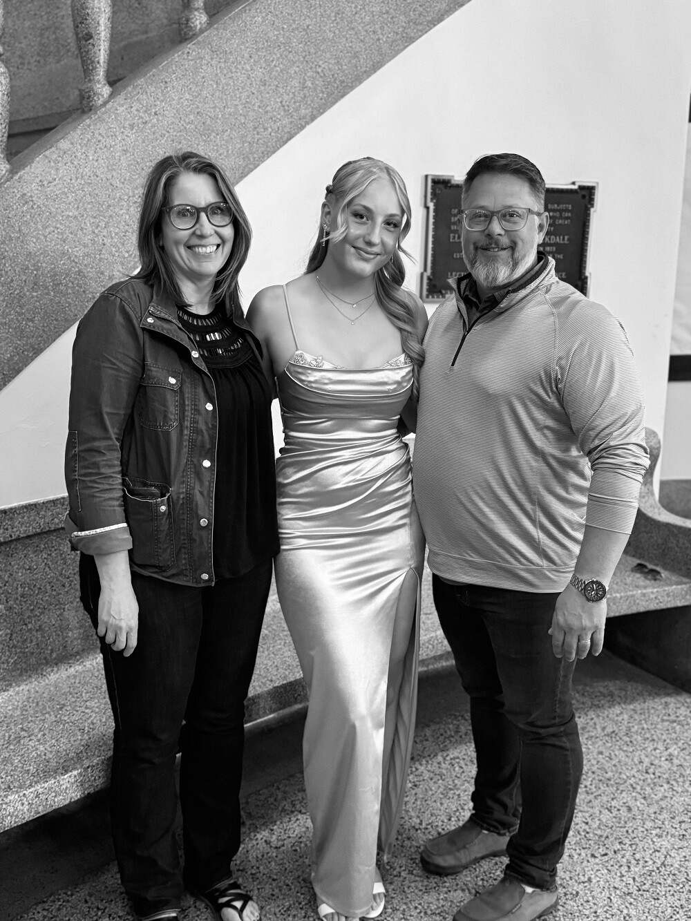 aifs-schueleraustausch-usa-ugc-erfahrungen-aliam-gastfamilie-prom