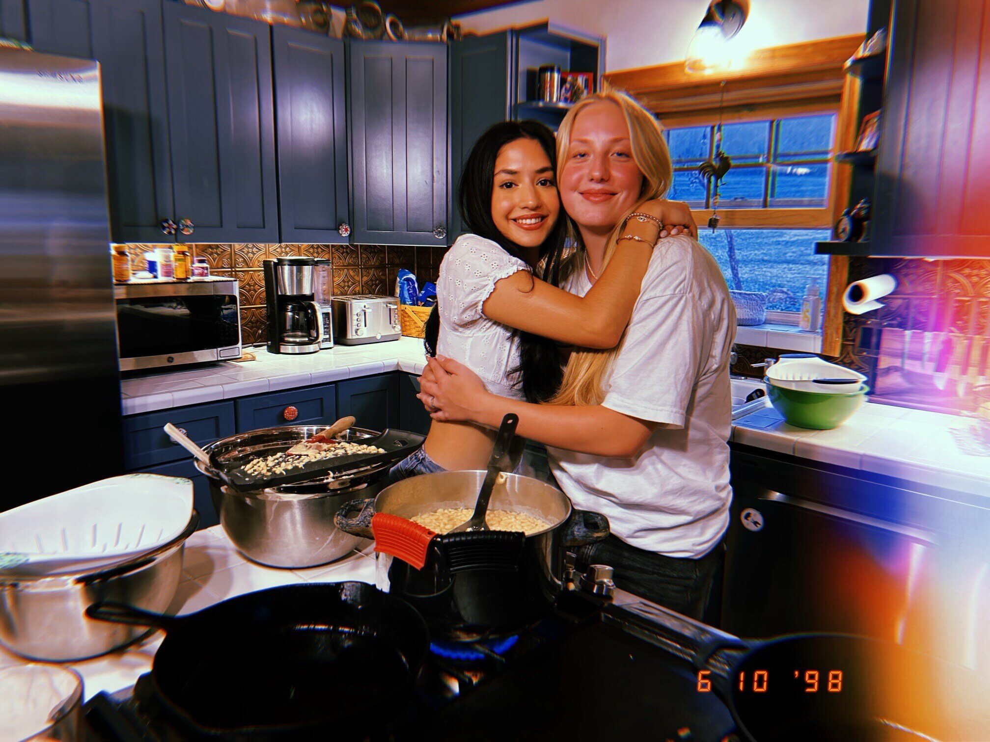 aifs-schueleraustausch-usa-ugc-erfahrungen-aliam-kochen-freunde