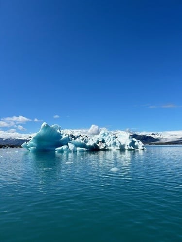 aifs-adventure-trip-island-eis-meer-ugc