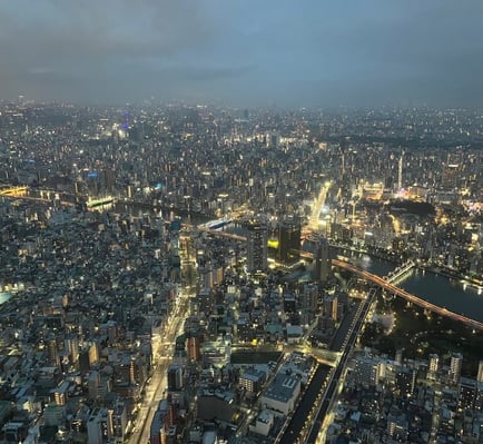 aifs-adventure-trips-japan-ugc-clemensa-Tokyo-Skytree