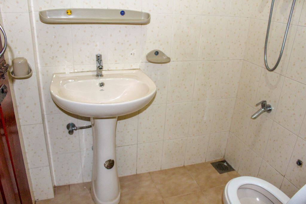 Freiwilligenprojekt in Sri Lanka: Badezimmer in der Unterkunft in Kandy.