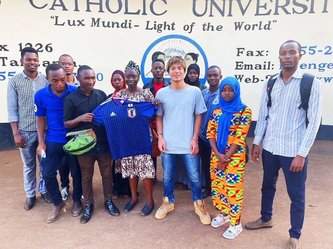 aifs-freiwilligenarbeit-tansania-trees-for-future-community-work-partnerfotos-schule