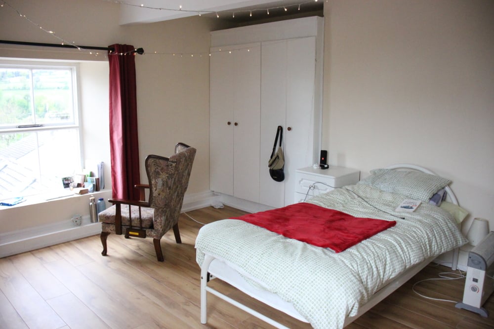 aifs-irland-social-care-special-needs-unterkunft-schlafzimmer