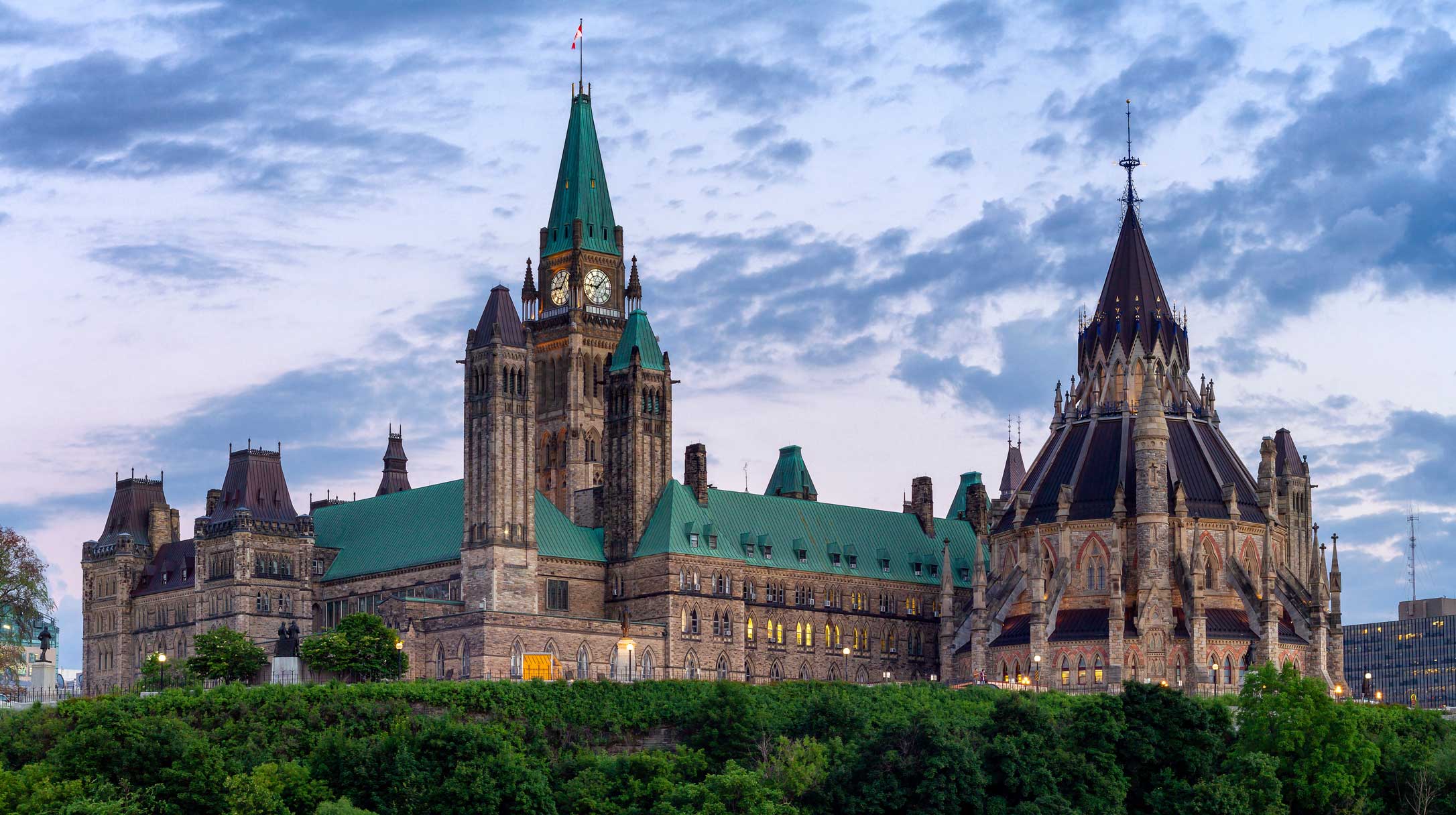 AIFS-French-Canada-Tour-Ottawa-Parliament-Hill
